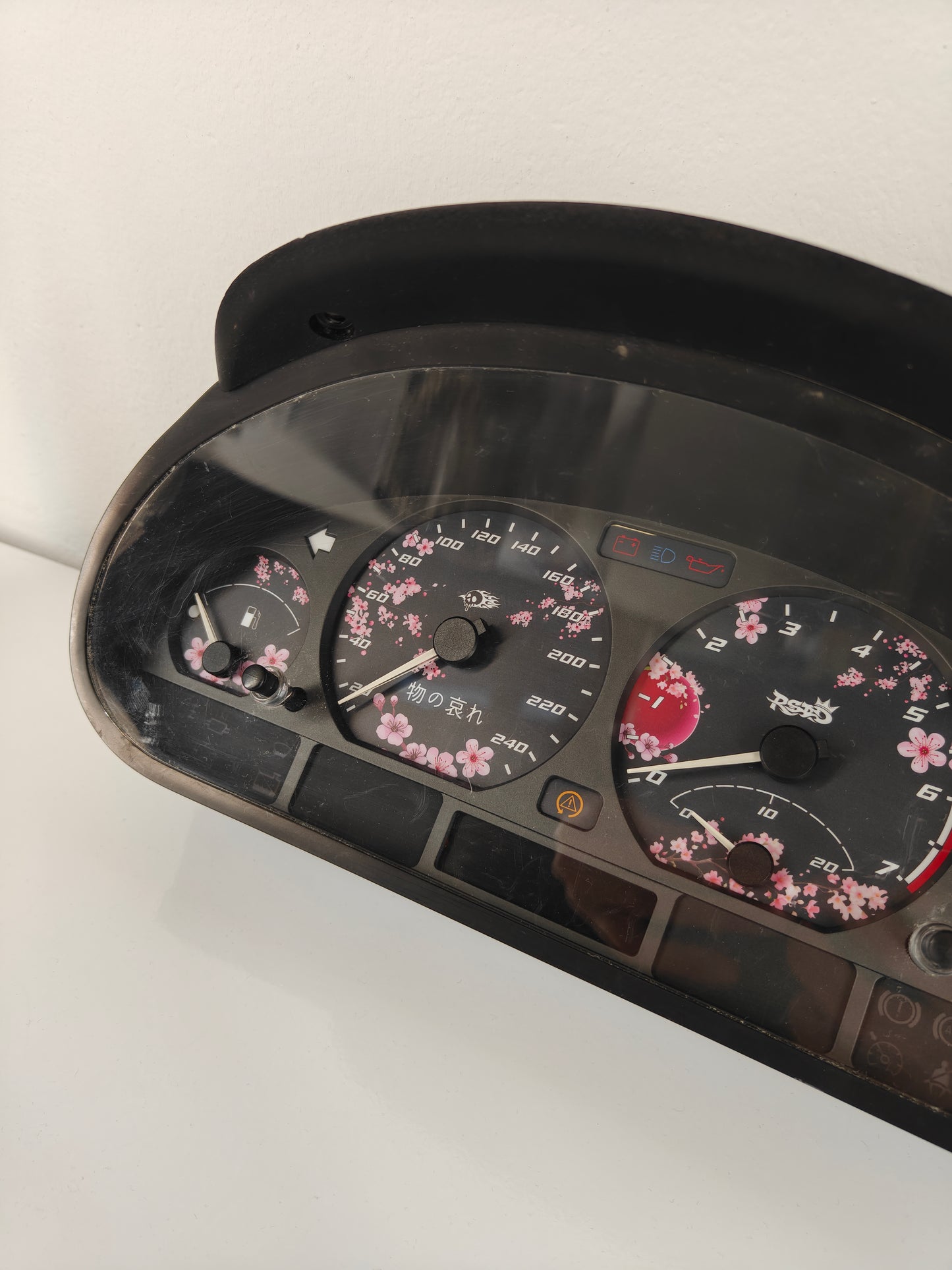 E46 Dials "CHERRY BLOSSOM"