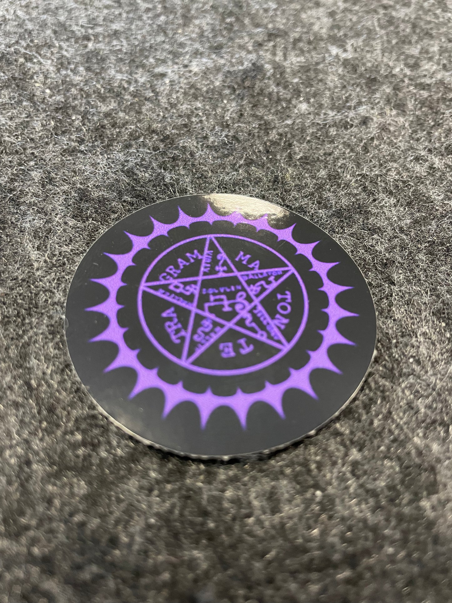 Horn stickers