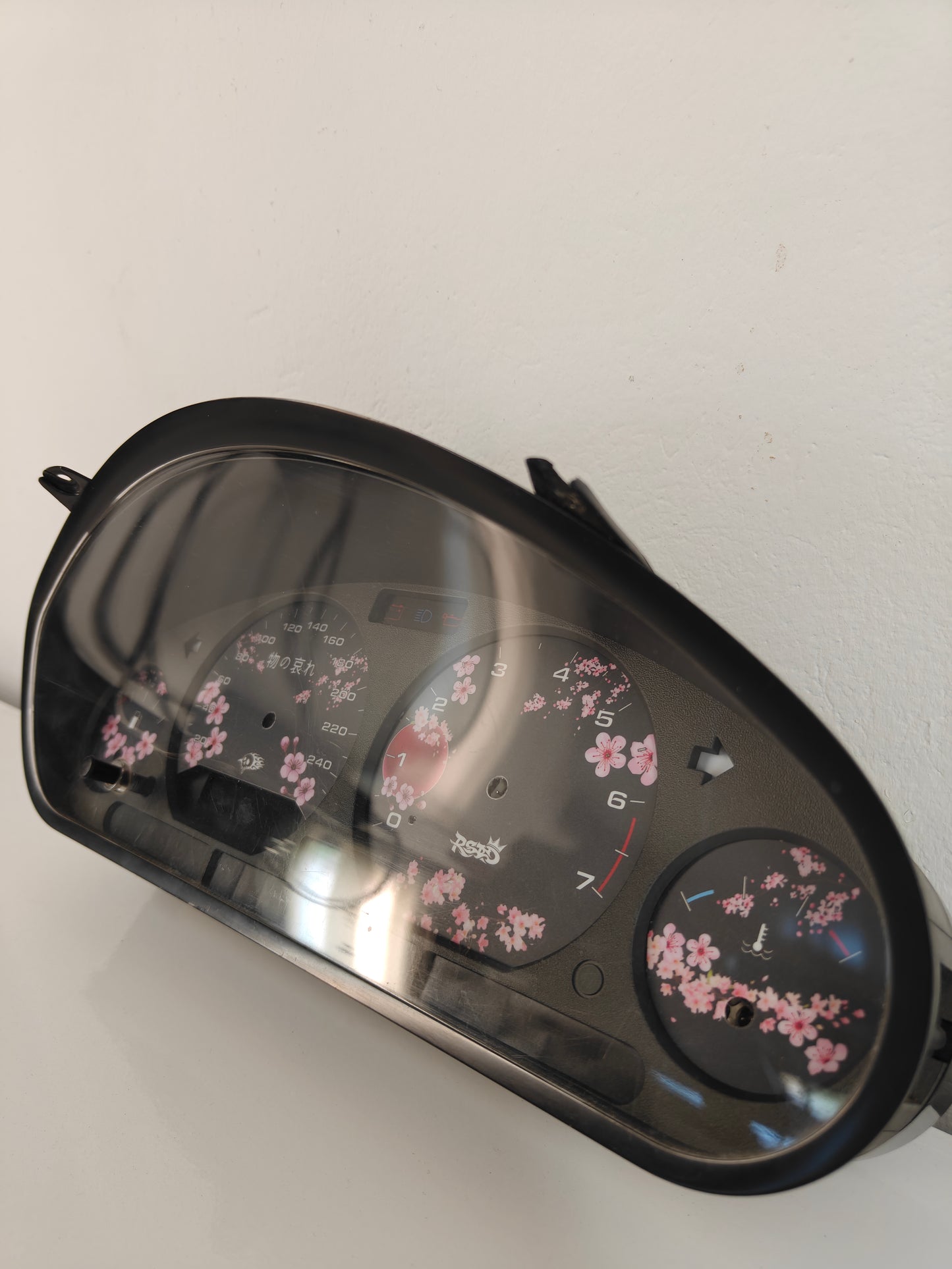 E36 Dials "Cherry blossom"
