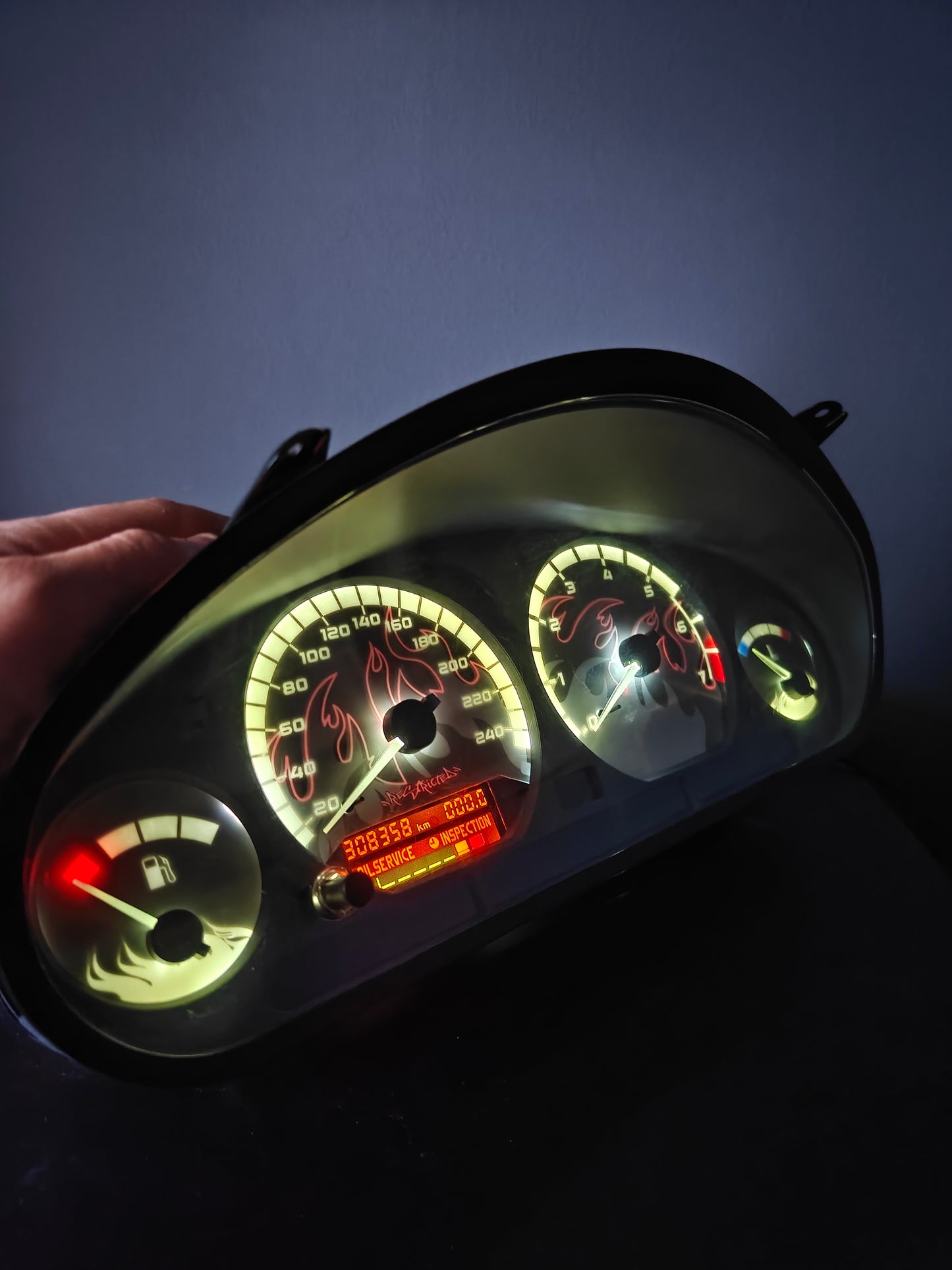 E36 Dials "Fires"