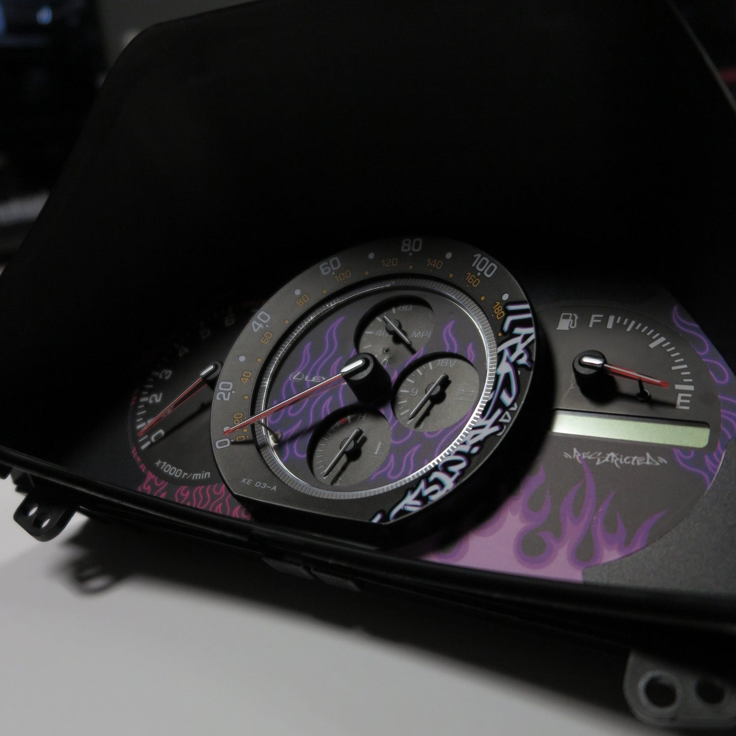 IS200/300 Cluster overlay " Purple Flames"